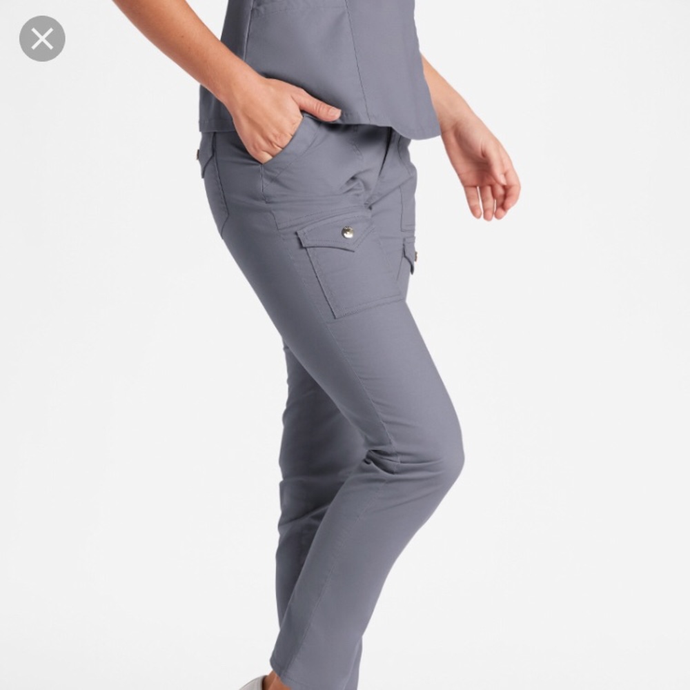 Brand New Jaanuu Scrub Bottoms